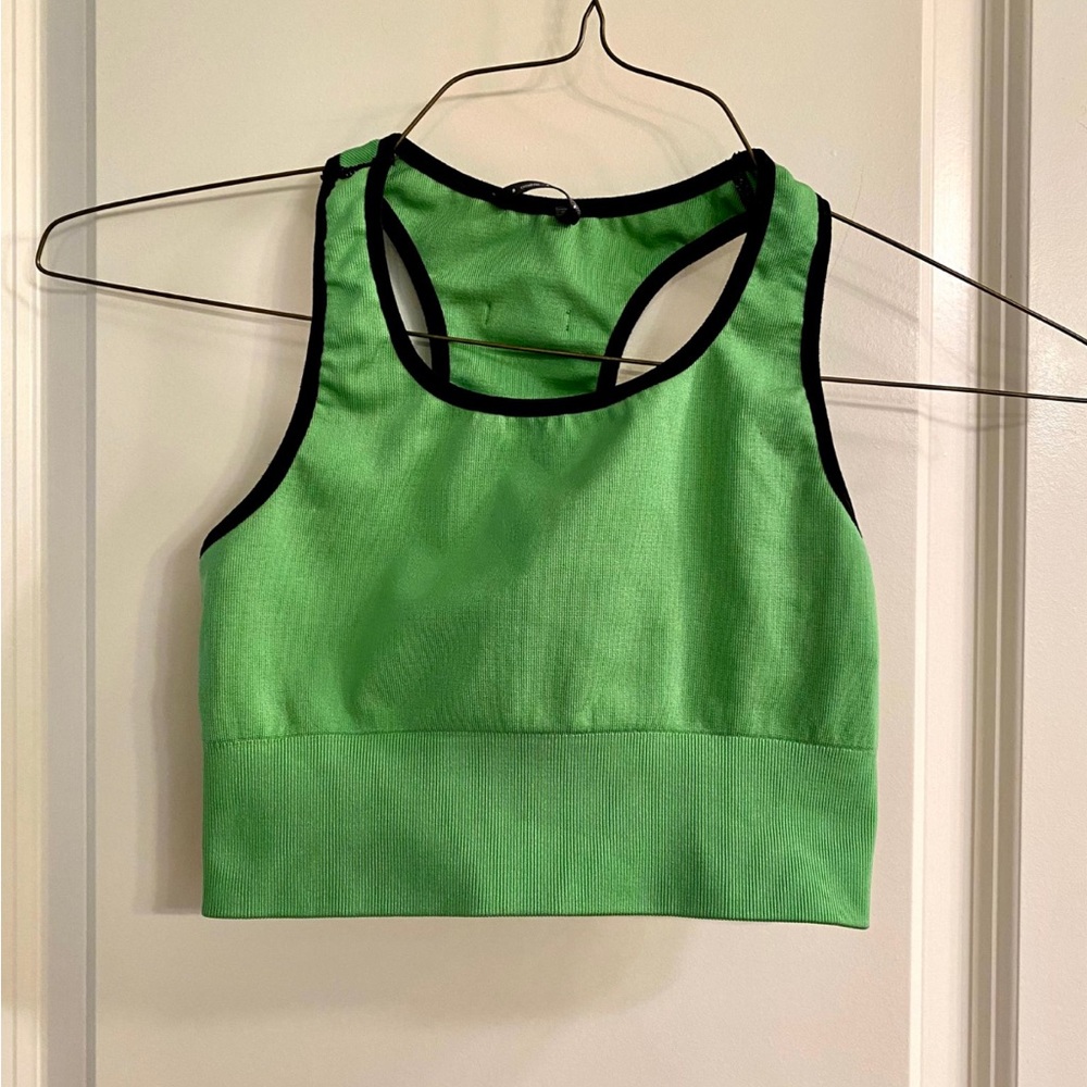 New without tags Oiselle Super Seamless Racerback Sports Bra size Small